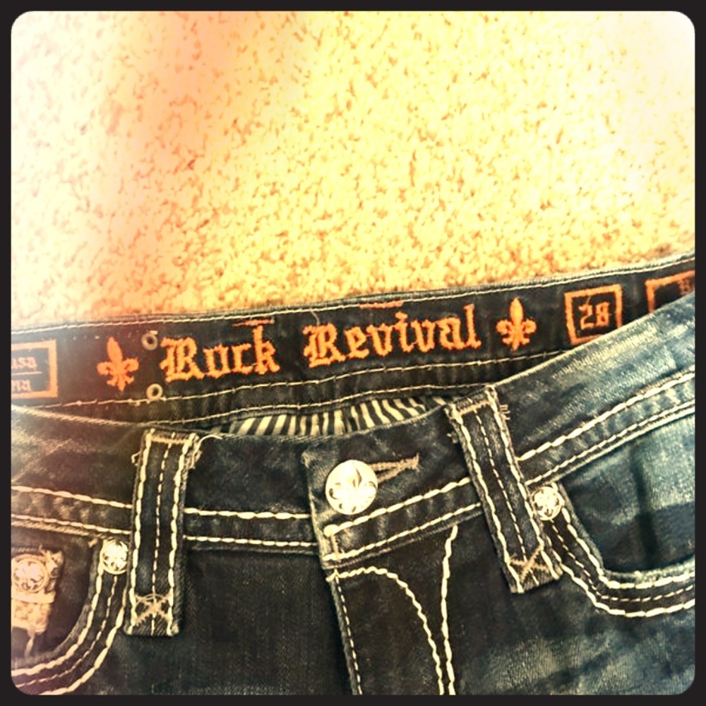 Women’s Rock Revival Capris Size 28